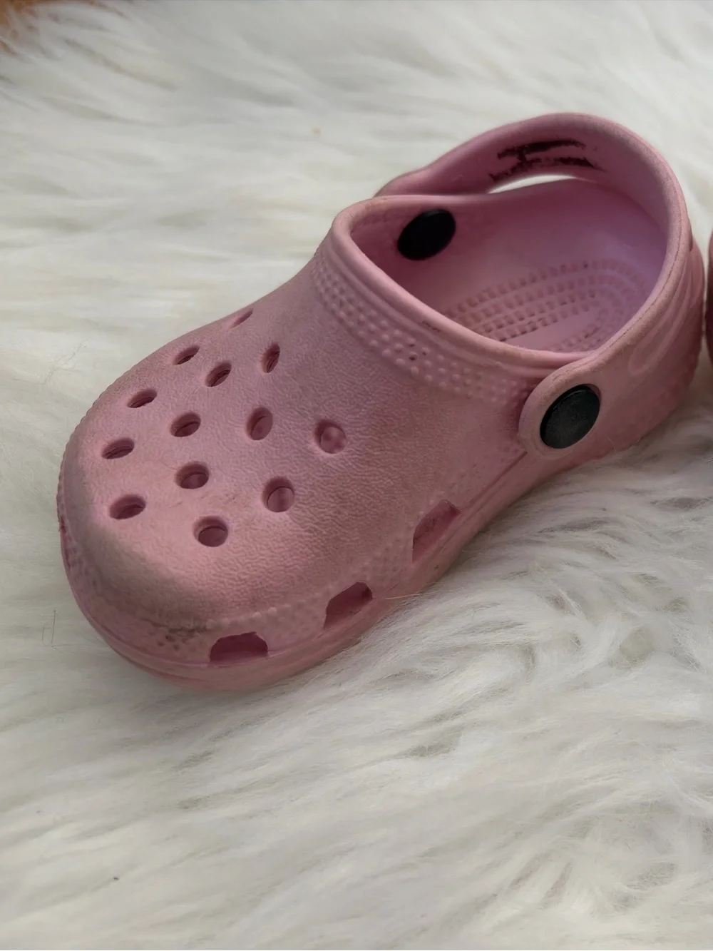 CROCS Kids Light Pink Classic Clog